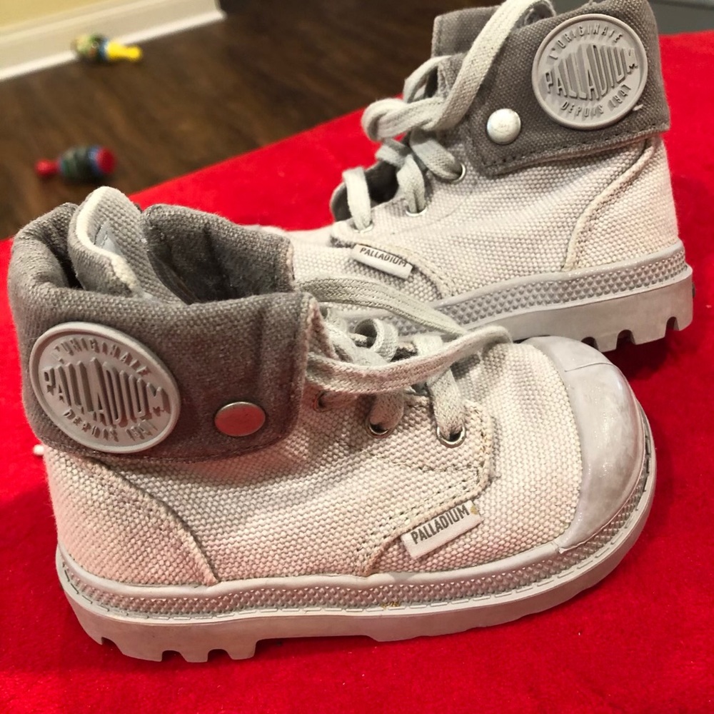 Palladium boots